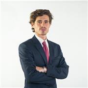 Disponibile all’ insegnamento di: italiano, matematica, materie di diritto, storia, latino